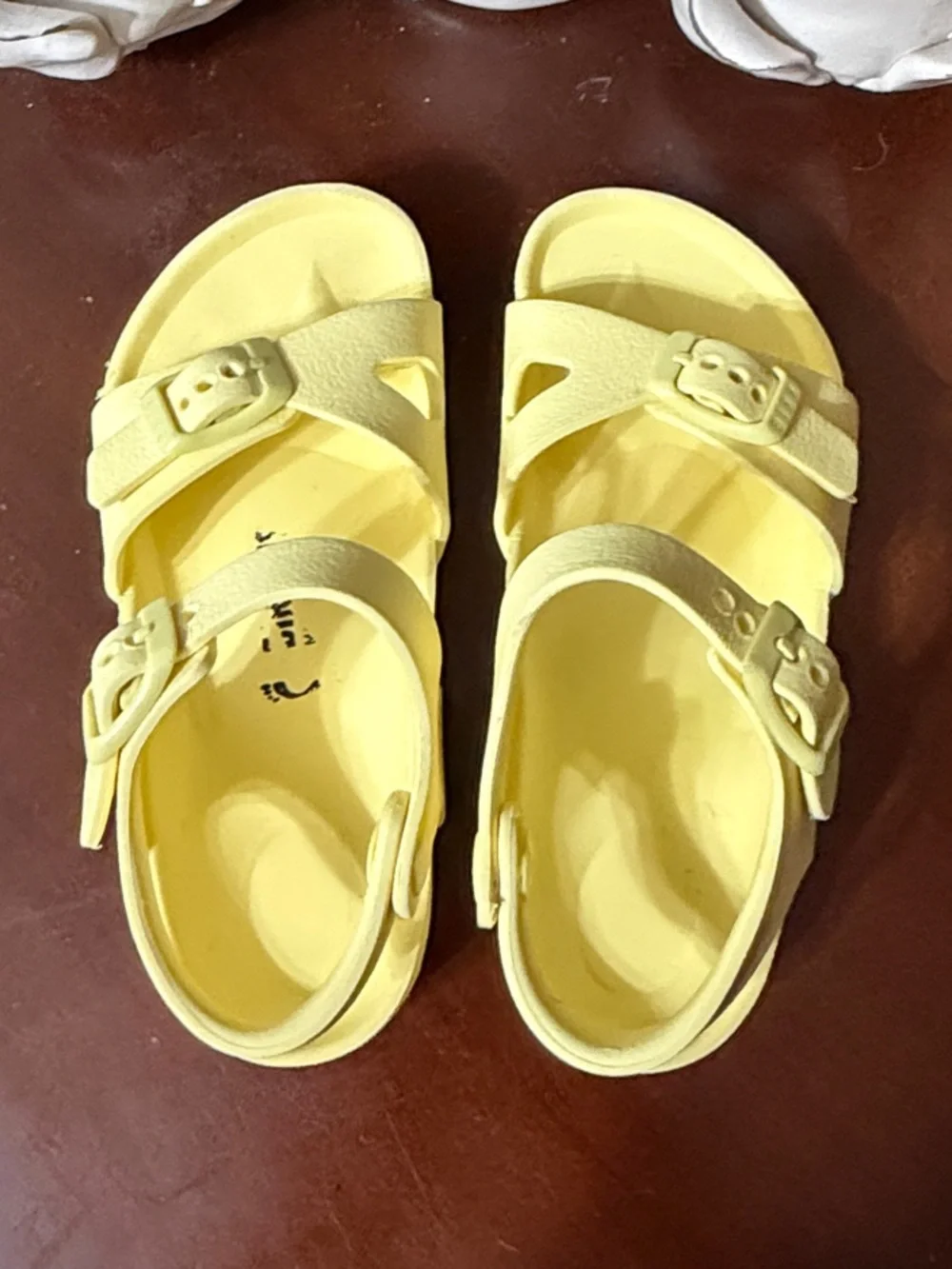 Birkenstock Size 27/9-9.5 Toddler Yellow Sandals